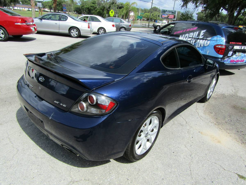 Illustration for article titled For $6,999, Could This 2007 Hyundai Tiburon GT Be A Keeper?